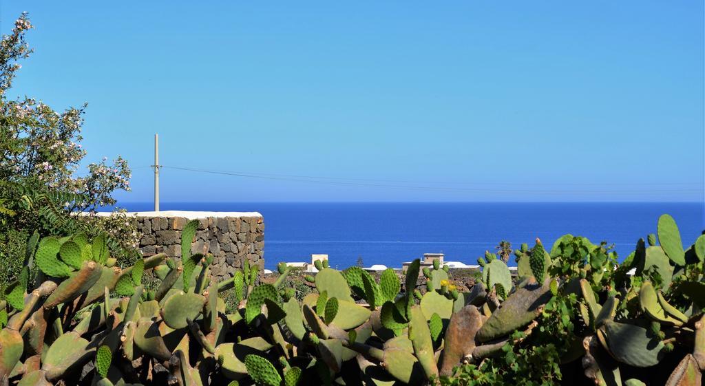 Ilha Preta Bed & Breakfast Pantelleria Island Extérieur photo